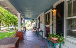 1116 W Maple Avenue, Independence, MO 64050