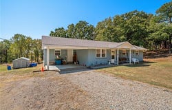 475366 1100 RD, Muldrow, OK 74948