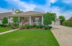 725 MARLENE Drive, Gretna, LA 70056