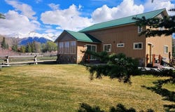 4239 Summit Drive, Mackay, ID 83251