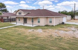 329 Ohio, Del Rio, TX 78840