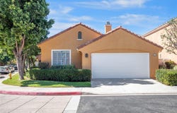 2 La Ronda, Irvine, CA 92606