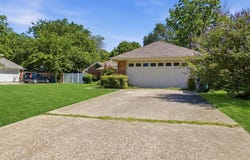 1501 Pickwick Lane, Denton, TX 76209