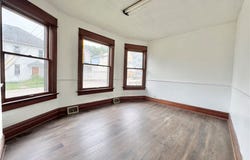1101 Pollock Ave, New Castle, PA 16101