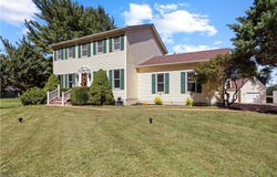 11203 Darrow Road, Vermilion, OH 44089