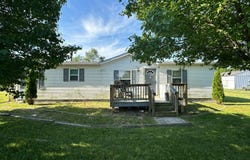 11655 Colthar Rd, Bethel, OH 45106