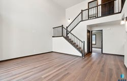 3917 E Iron Bridge Pl, Sioux Falls, SD 57108