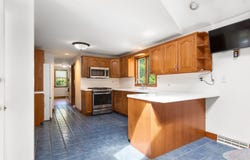 15 Johnson Rd, Avon, MA 02322