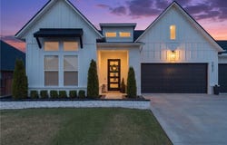 7017 Forest Canyon DR, Fort Smith, AR 72916