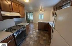 744 Saint Johns Street, Ithaca, MI 48847