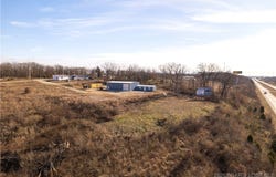 149 A Midway Road, Eldon, MO 65026