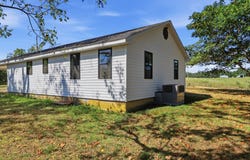 8574 County Road 6890, West Plains, MO 65775