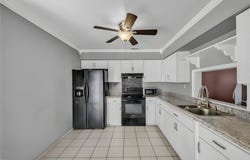 39 S Gawain Way, Hampton, VA 23669