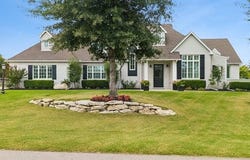 18648 E Red Fox Trail, Owasso, OK 74055