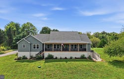 295 KING LEAR Drive, CHARLES TOWN, WV 25414