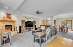 W5355 Gladhurst Ln, Elkhorn, WI 53121
