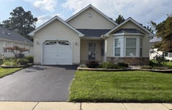 5 Meadows Lane, Whiting, NJ 08759
