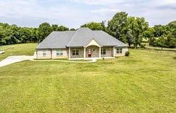 185 BELMONT Rd, Mason, TN 38049
