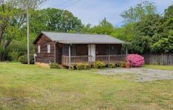 609 E Main Street, Easley, SC 29640-3151