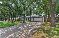 1317 W Redbud Drive, Hurst, TX 76053