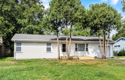 1419 Cambridge Drive, Champaign, IL 61821