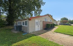 110 BAYHAVEN Drive, Hampton, VA 23666