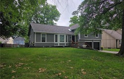3710 Beechwood Drive, Lee's Summit, MO 64064