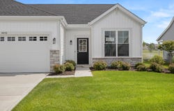 4052 Reflection Place, Valparaiso, IN 46385