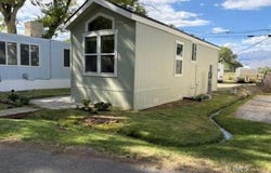 399 E Yaney, Bishop, CA 93514