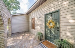 1015 Melinda Dr, Tatum, TX 75691-1015