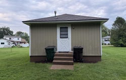 N1275 Mulberry Dr, Genoa City, WI 53128
