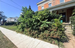 101 Broad Street, Lyons, NY 14489
