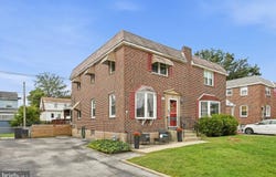 213 EVERGREEN AVE, FOLSOM, PA 19033
