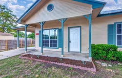 403 Davidson Dr, Taylor, TX 76574