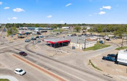 101 N Seven Points Boulevard, Seven Points, TX 75143