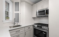 208 Centre Ave, New Rochelle, NY 10805