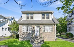521 10TH AVE, PROSPECT PARK, PA 19076