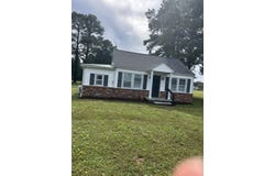 58 James Lane, WEEMS, VA 22576