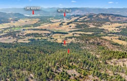 68X HIGHLAND Loop, KETTLE FALLS, WA 99141