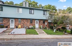 3 Eagle Court, Howell, NJ 07731