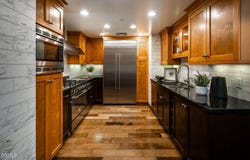 250 S De Lacey Avenue, Pasadena, CA 91105