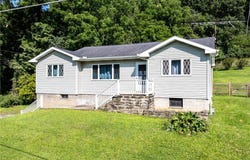 445 Little Creek Road, Lancaster Twp, PA 16037
