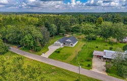 106 River Annex Rd, Cantonment, FL 32533