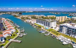 400 150TH Avenue, MADEIRA BEACH, FL 33708