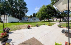725 Lee Ct, Sparta, WI 54656