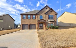 609 Caledon Way, Hampton, GA 30228