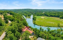 45 Bluff Road, Hardy, AR 72542