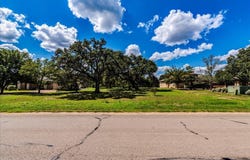 10299 Brangus Rd, Driftwood, TX 78619
