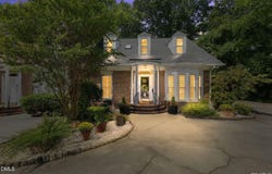 623 Isley Place, Burlington, NC 27215