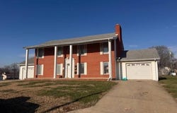 120 W 6th Street, Cameron, MO 64429